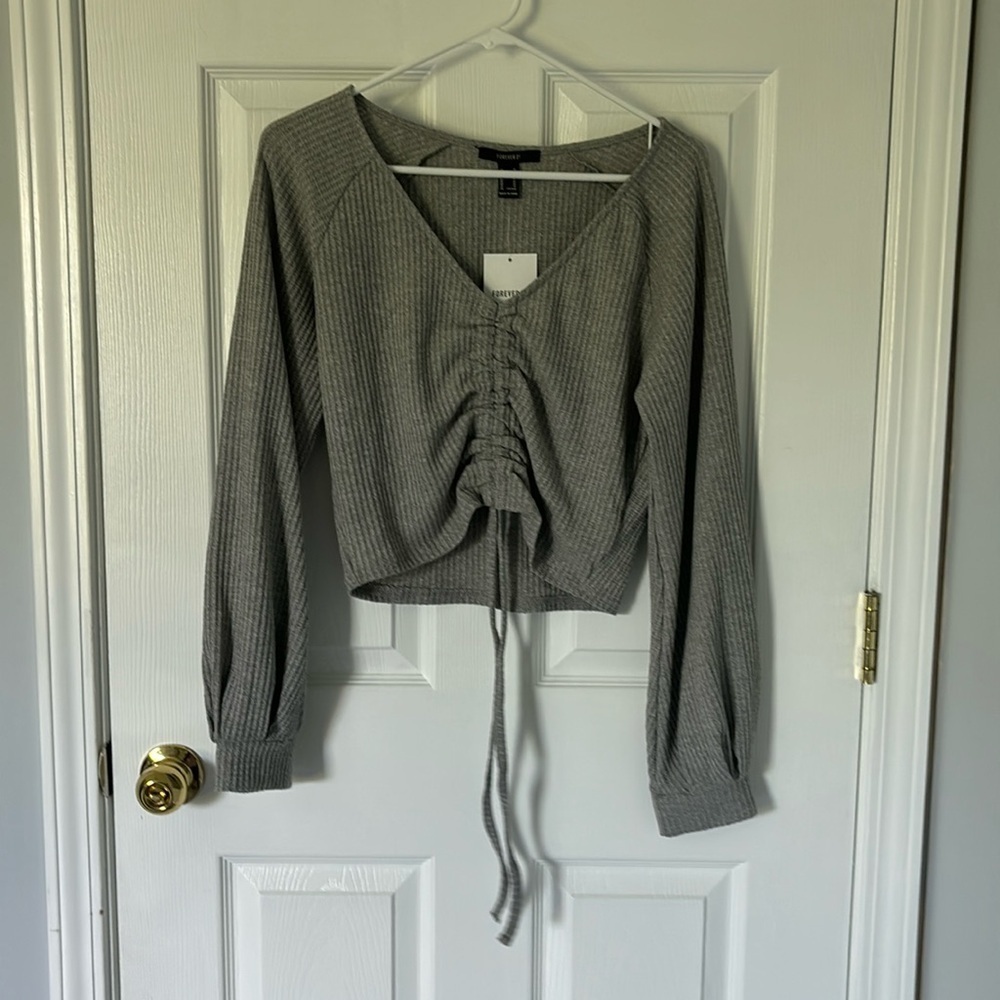 Gray crop-top